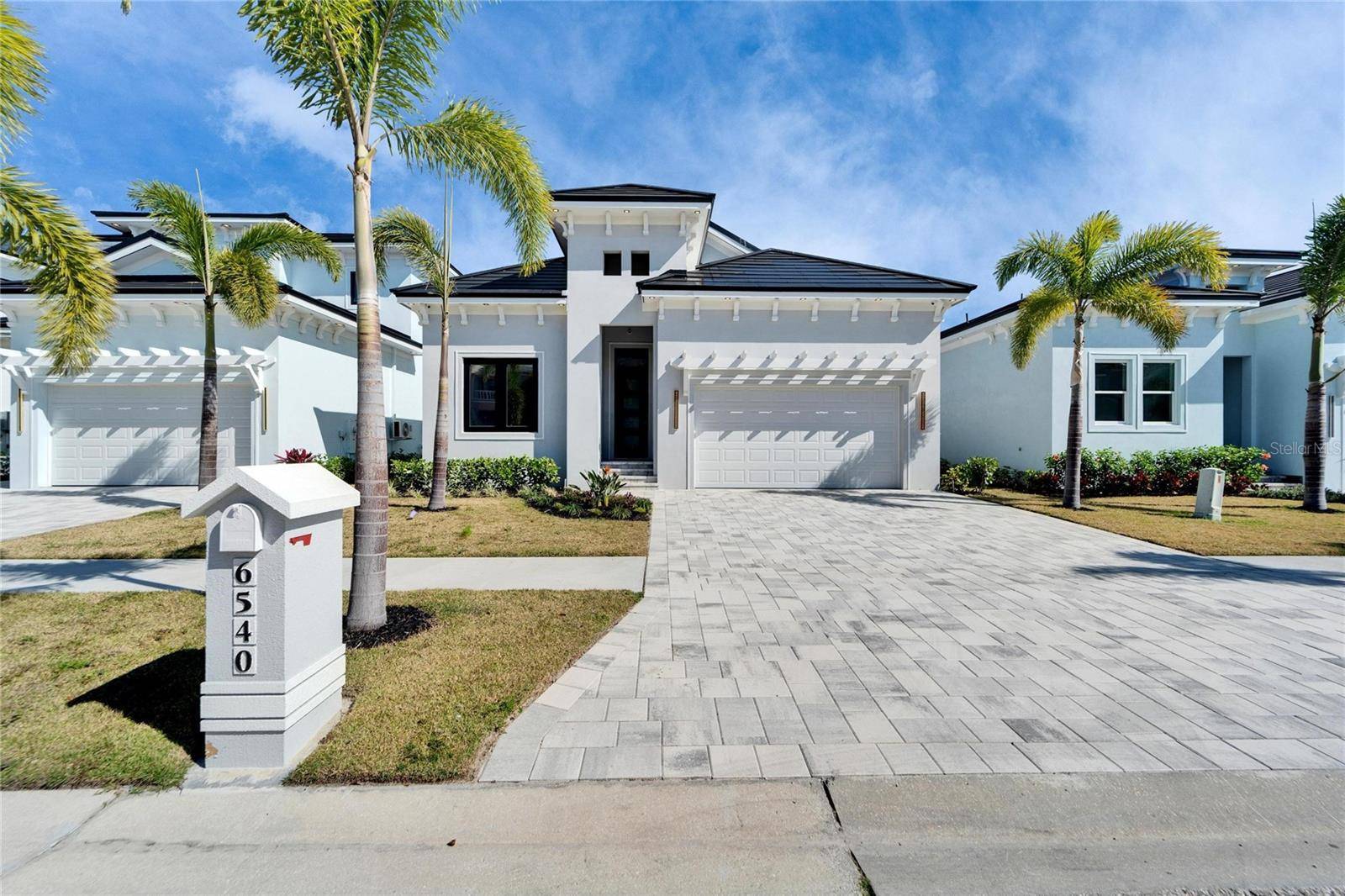 6540 SIMONE SHORES CIR, Apollo Beach, FL 33572
