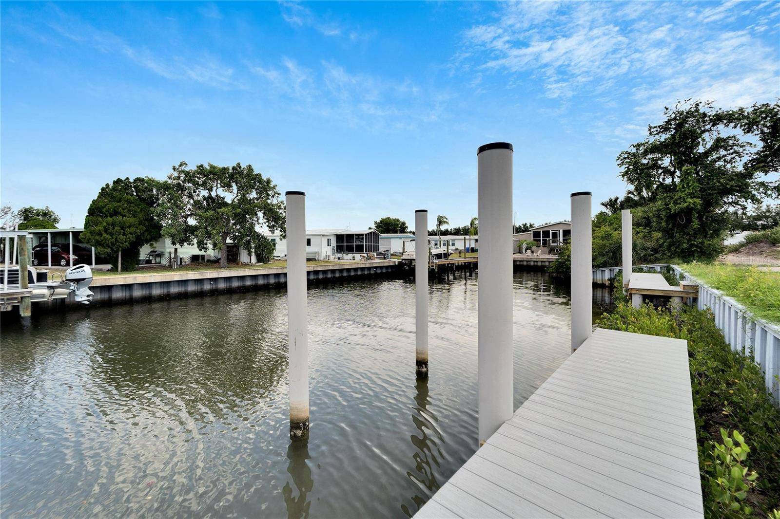 6540 SIMONE SHORES CIR, Apollo Beach, FL 33572