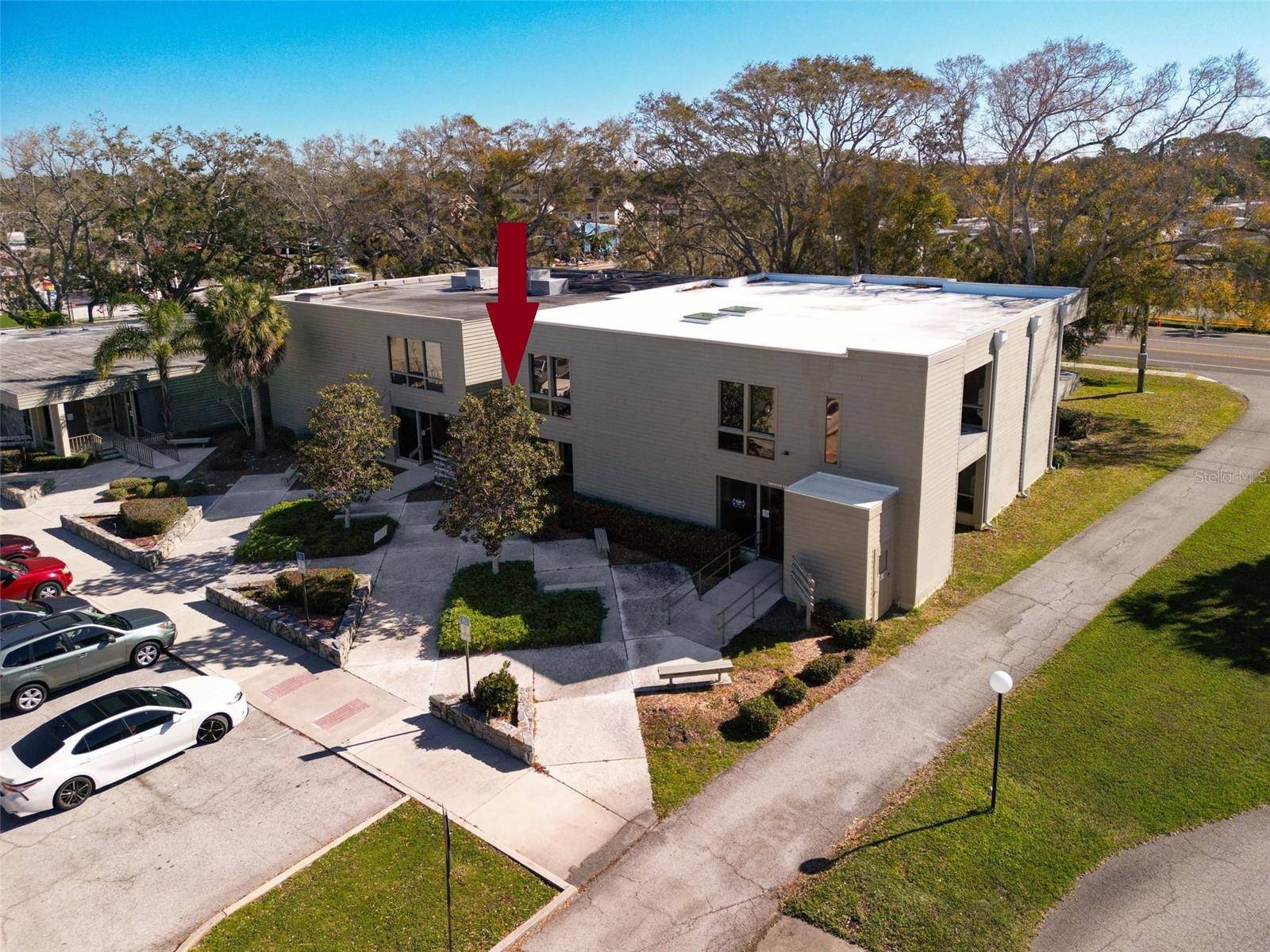 1964 BAYSHORE BLVD #B, Dunedin, FL 34698