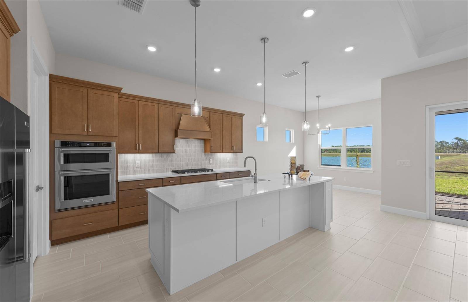 1835 SILVER SHORES BLVD, Englewood, FL 34223
