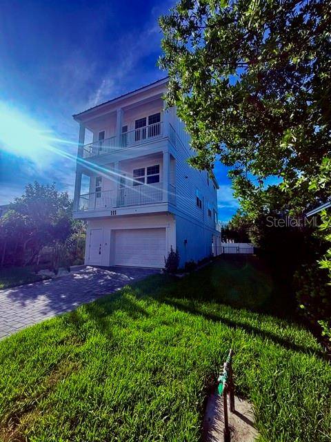 111 4TH ST S, Bradenton Beach, FL 34217