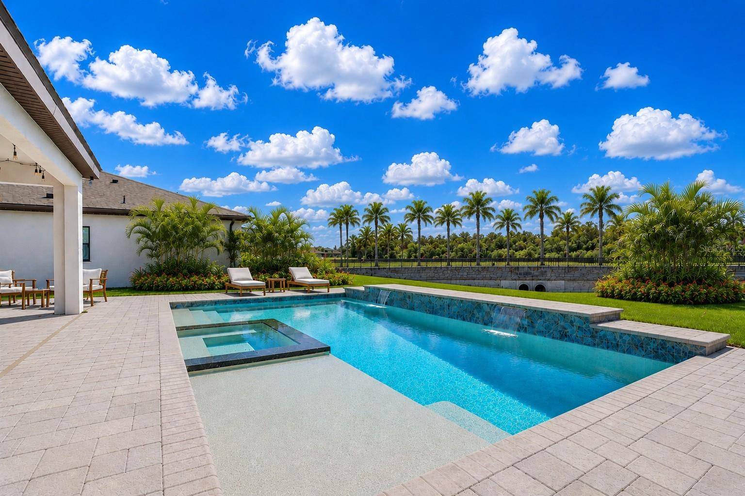 13113 WILDFLOWER MEADOW DR, Riverview, FL 33579