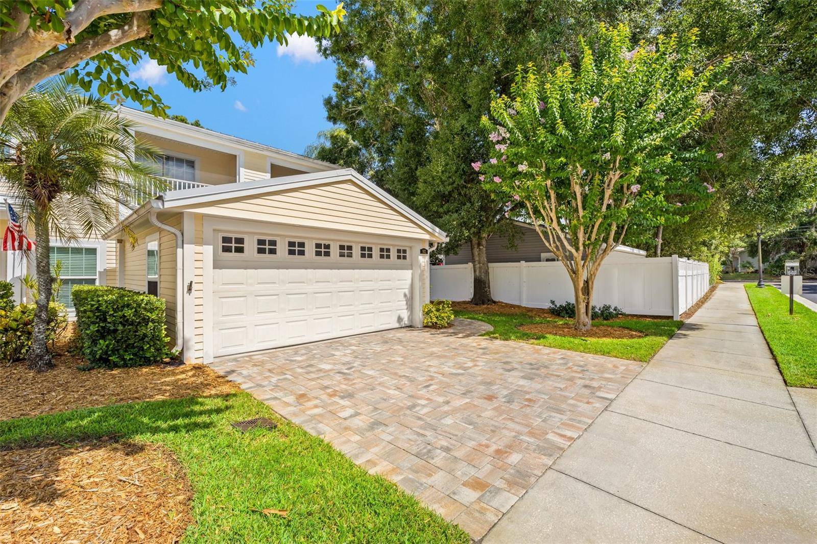 902 WOODBRIDGE CT, Safety Harbor, FL 34695