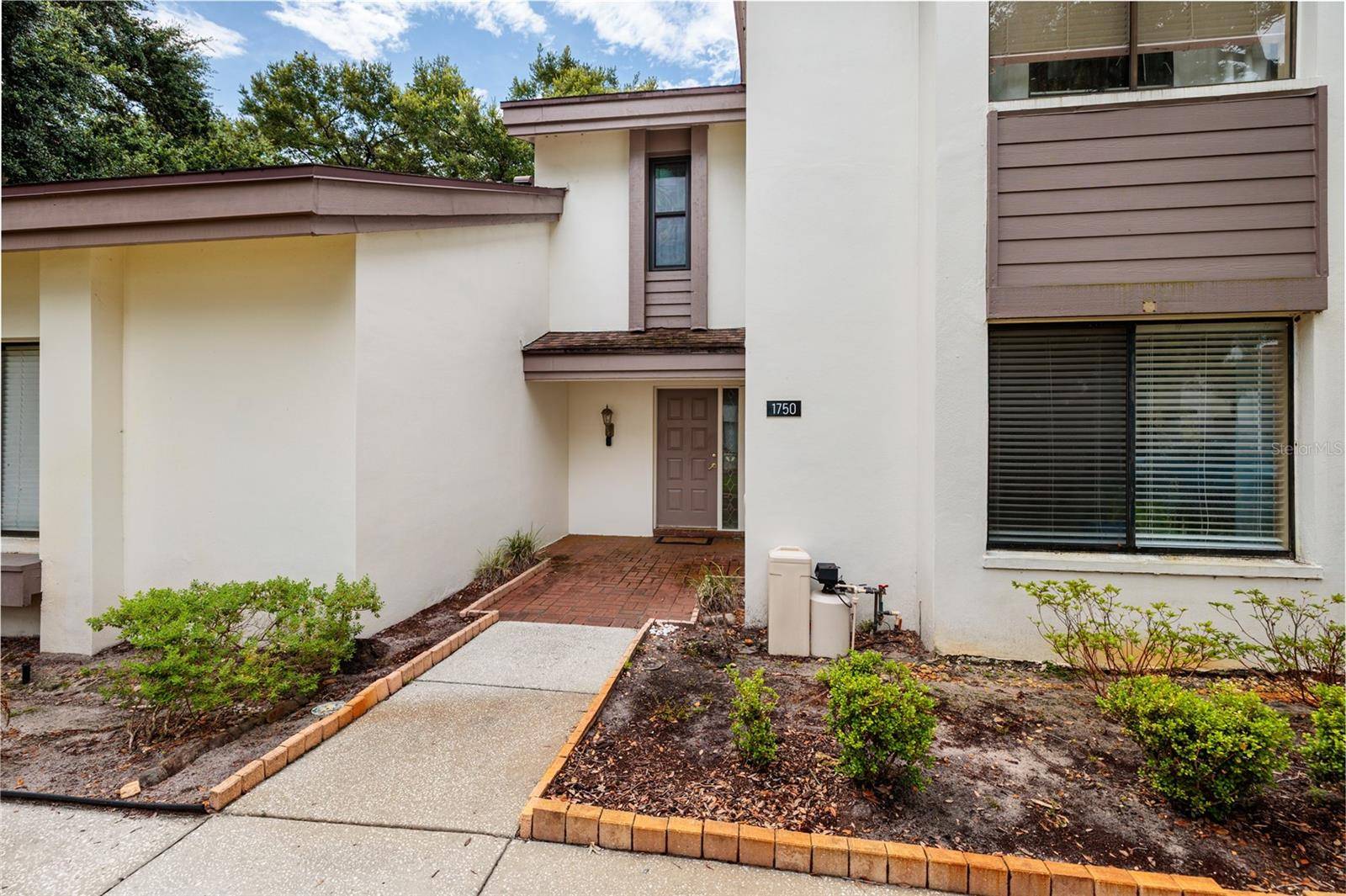 1750 LAKE CYPRESS DR #1002, Safety Harbor, FL 34695