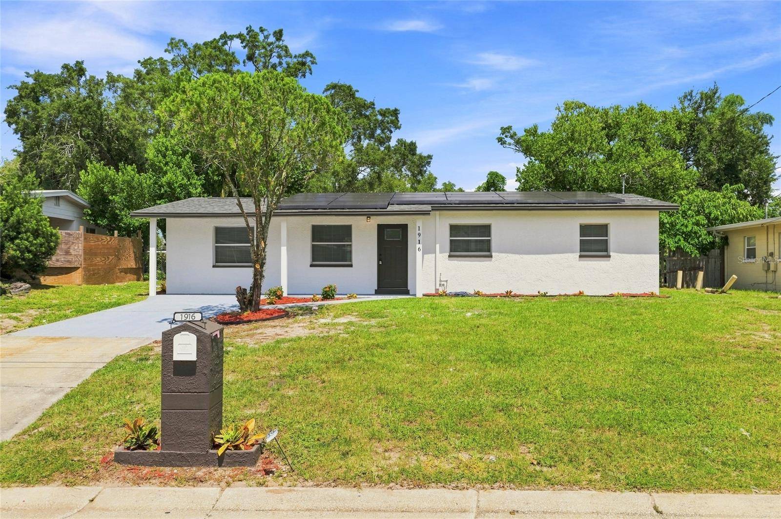 1916 MARVY AVE, Tampa, FL 33612