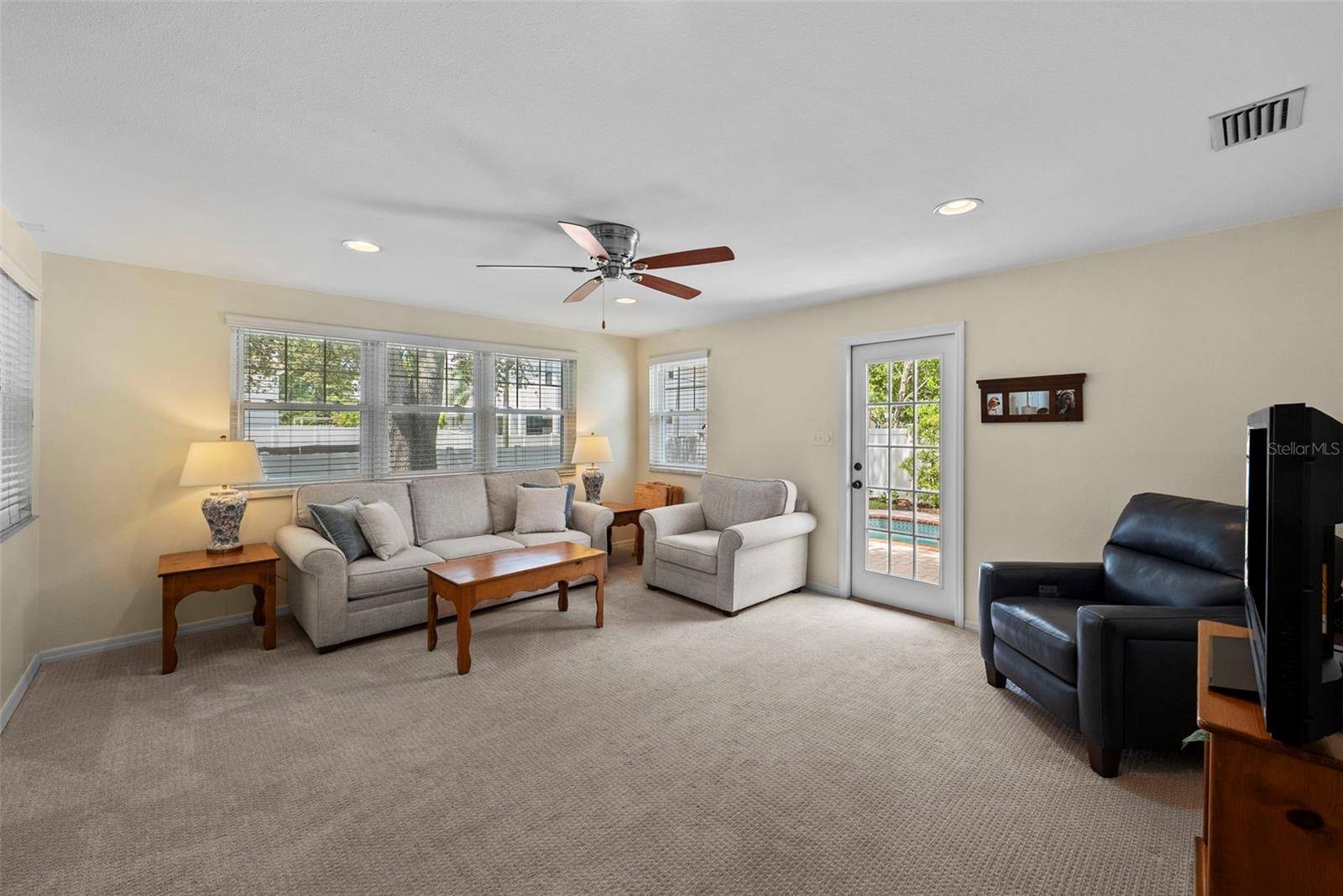 3823 W TACON ST, Tampa, FL 33629