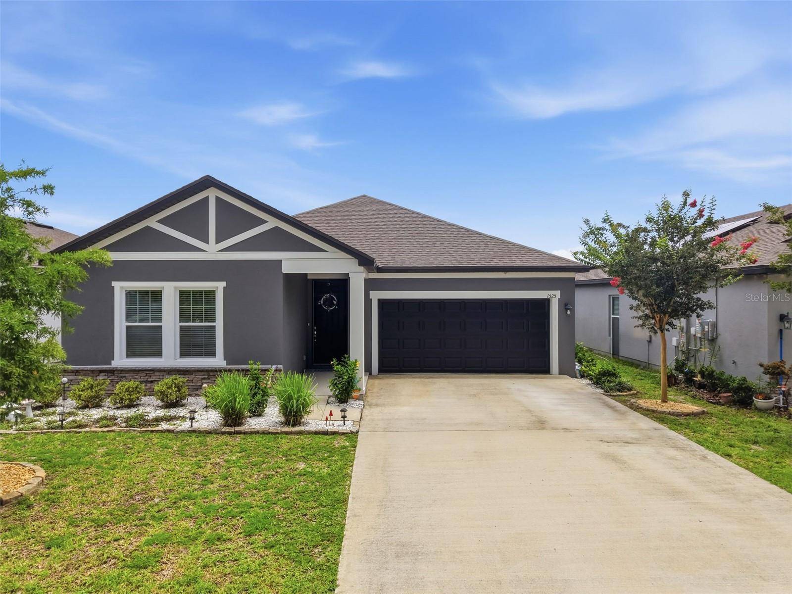 1525 PLAYWRIGHT DR, Deland, FL 32720