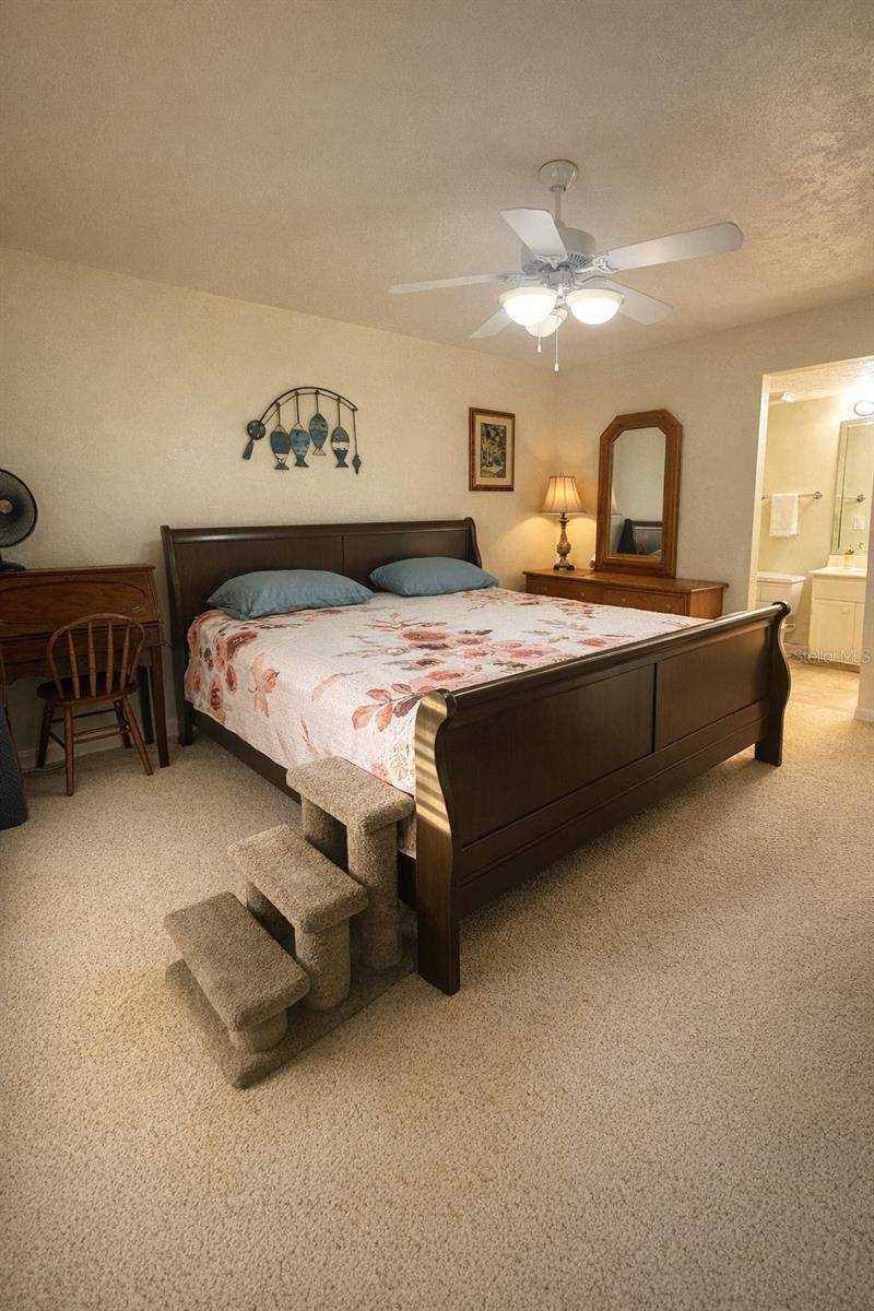1640 JUNO TRL #103F, Astor, FL 32102