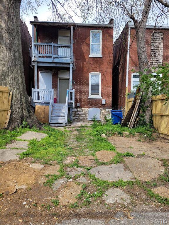 536 Eiler, St Louis, MO 63111