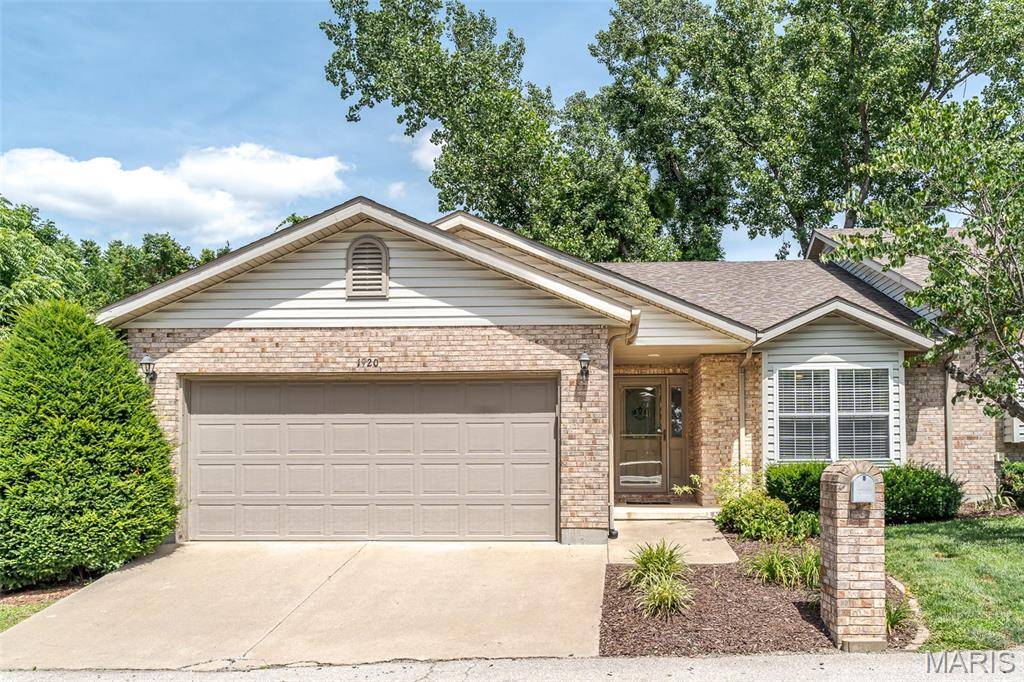1920 Anna Leah LN, Washington, MO 63090