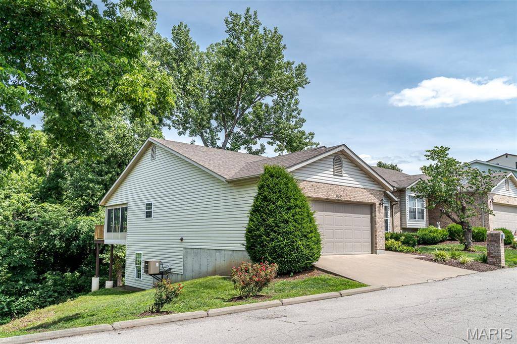 1920 Anna Leah LN, Washington, MO 63090