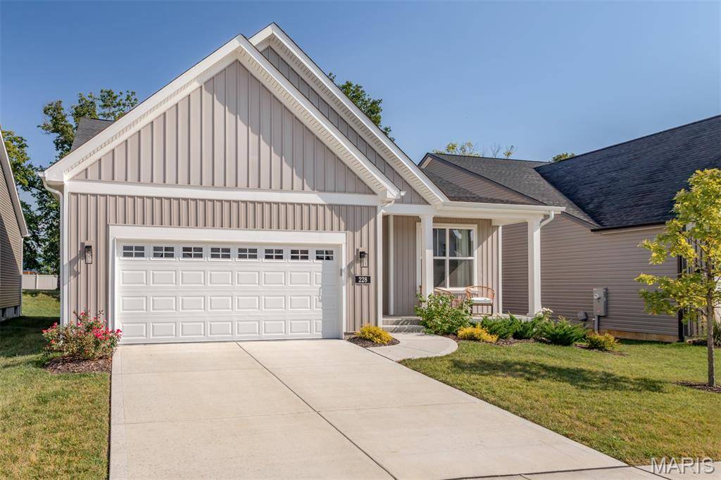 228 Randlin DR, O'fallon, MO 63367