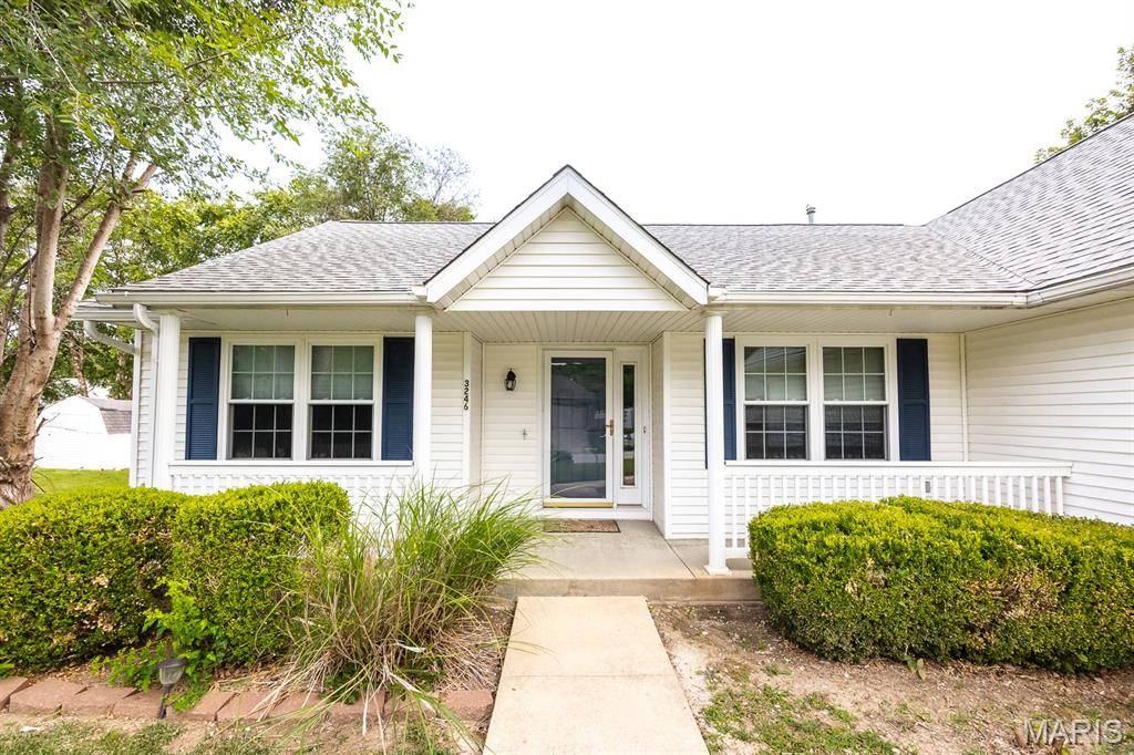 3246 Hunters WAY, Belleville, IL 62221