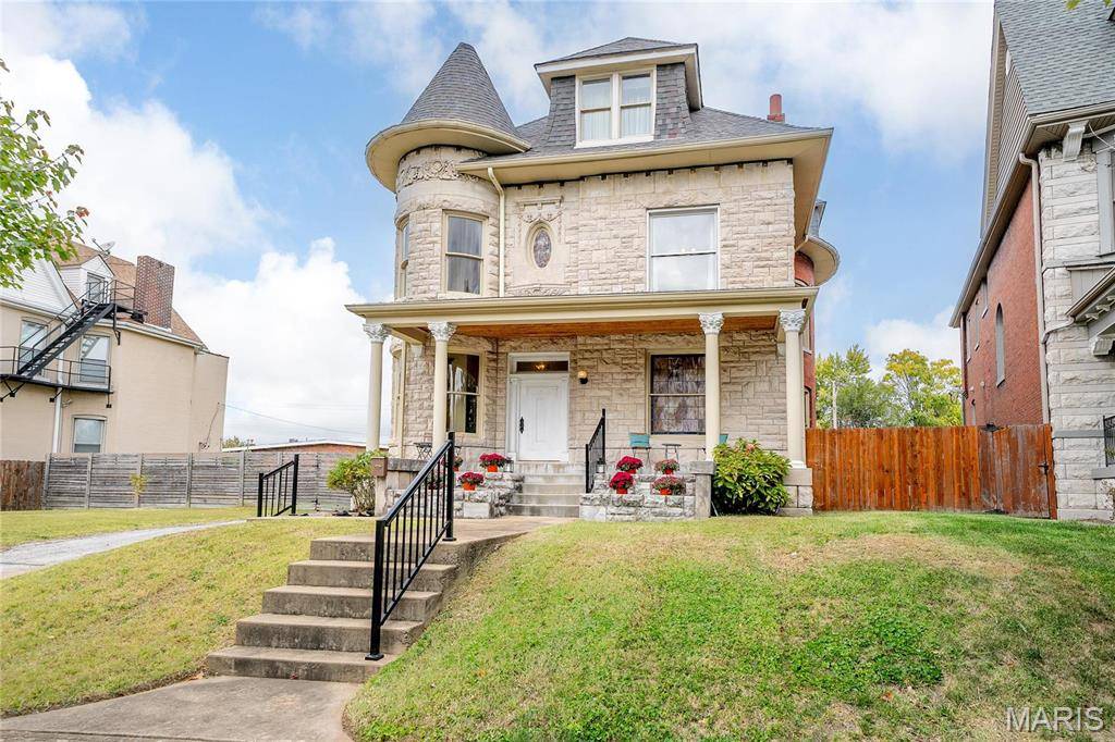 4535 Washington BLVD, St Louis, MO 63108