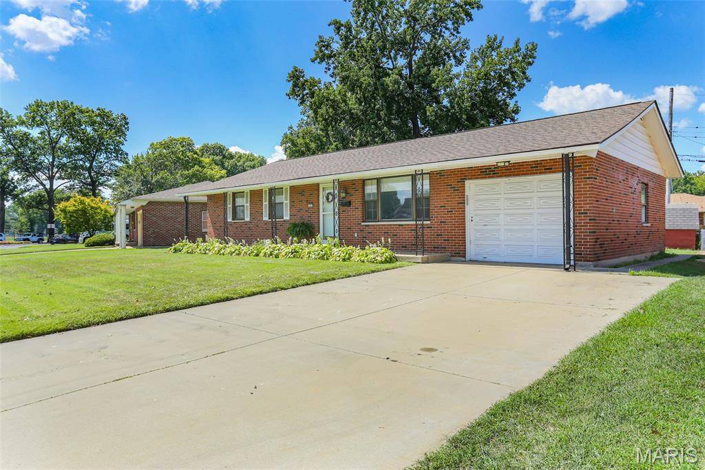 3201 Fehling RD, Granite City, IL 62040