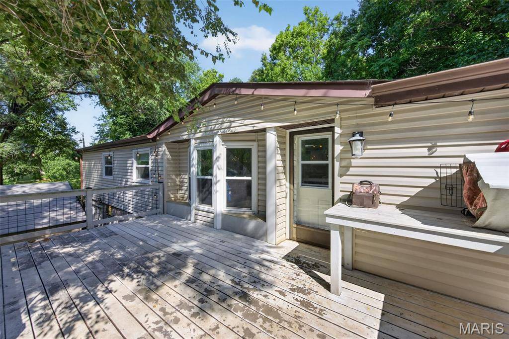 2741 Mullins RD, Millstadt, IL 62260