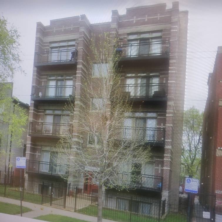 4441 S Indiana AVE #P-7, Chicago, IL 60653