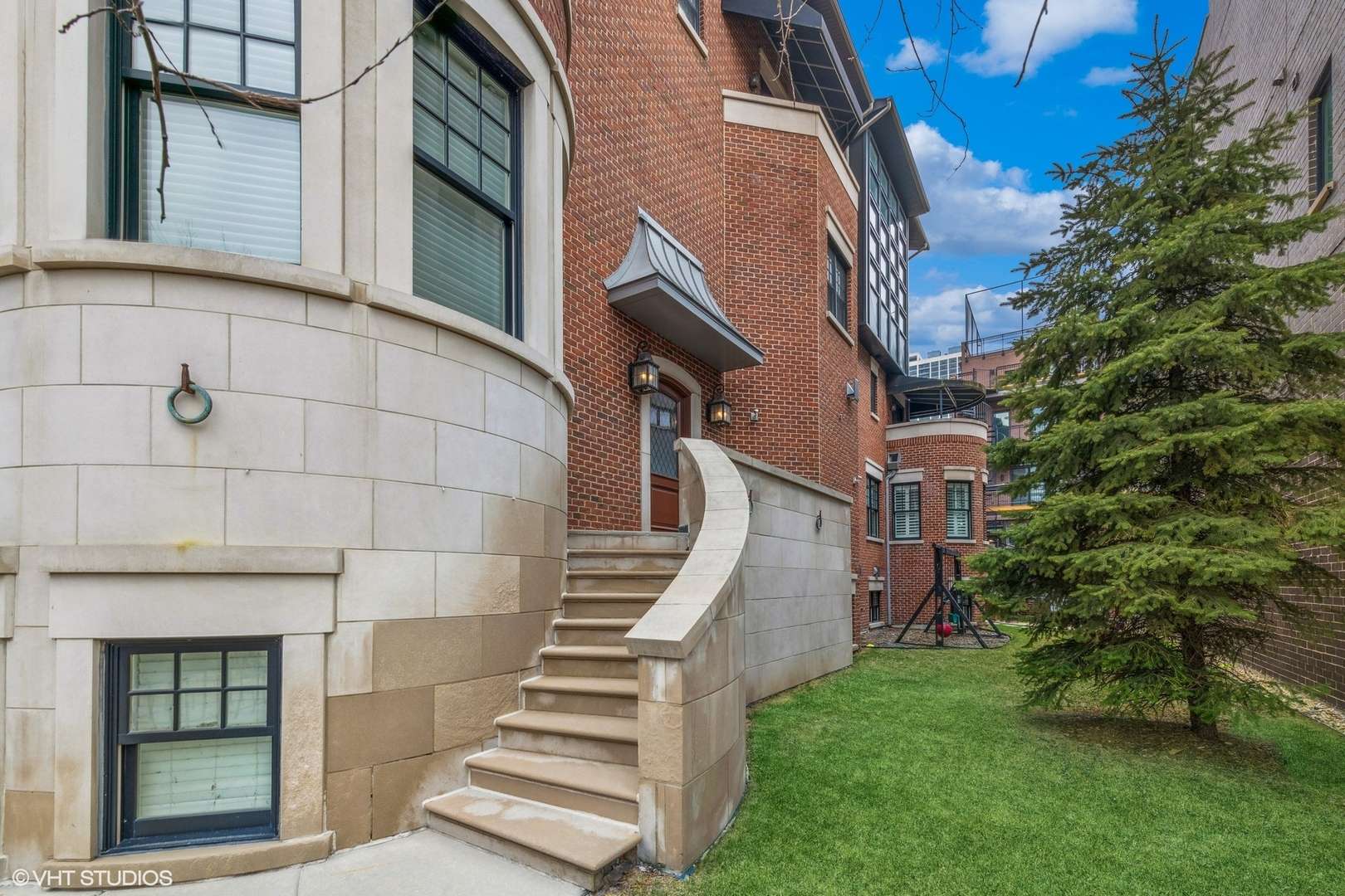 1515 N North Park AVE, Chicago, IL 60610