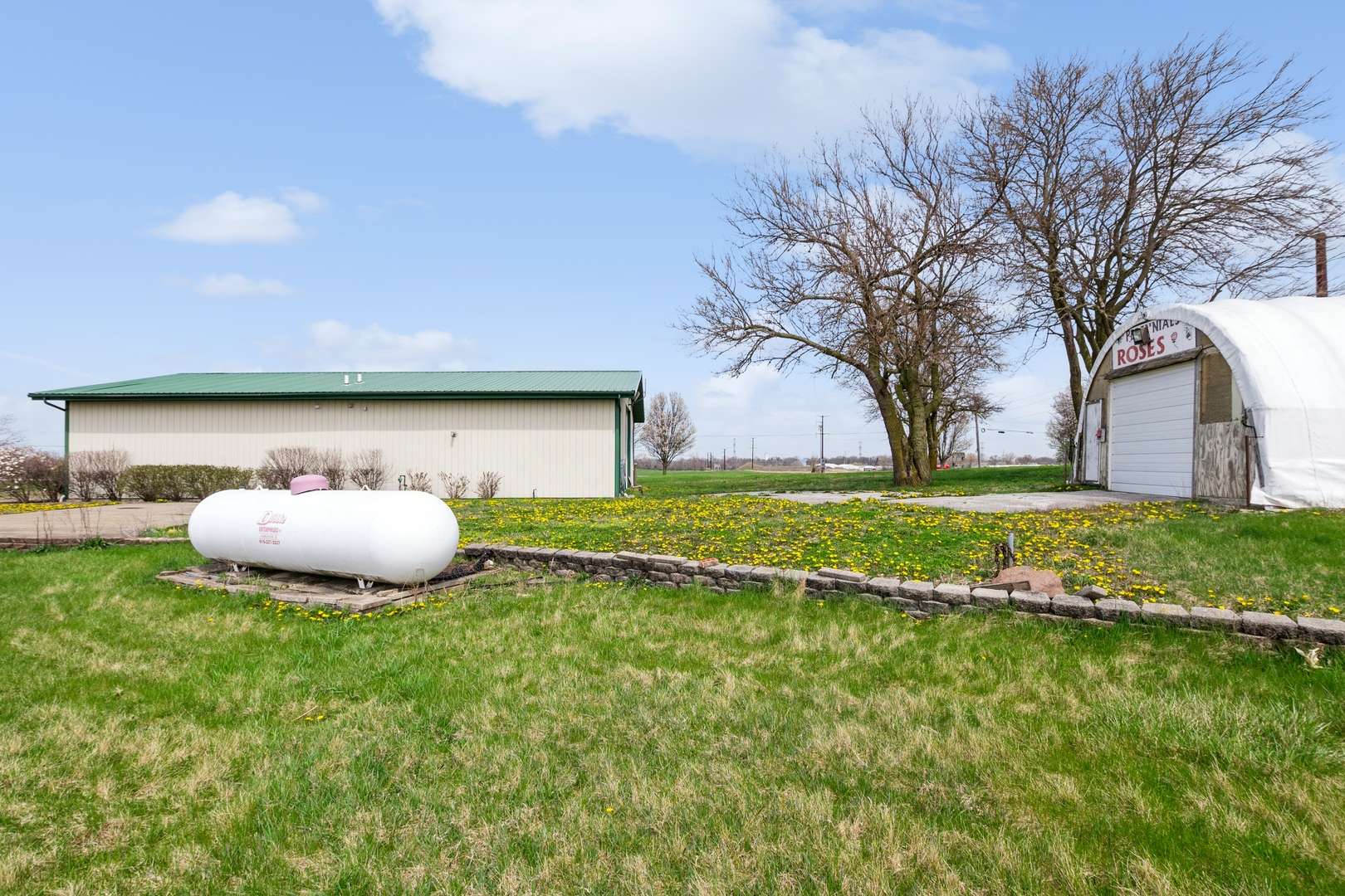 9815 Laraway RD, Frankfort, IL 60423