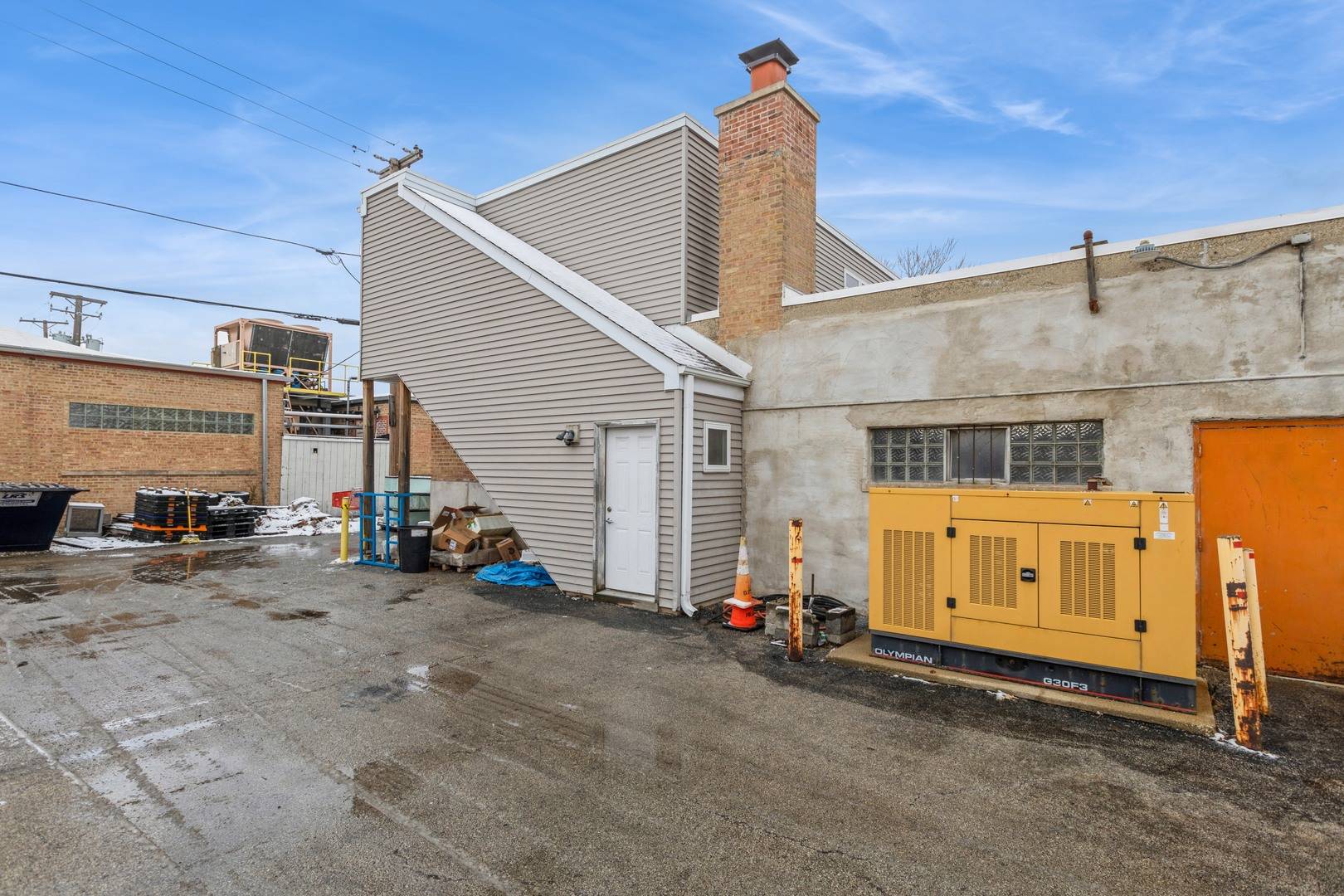 7004 W Cullom AVE, Norridge, IL 60706