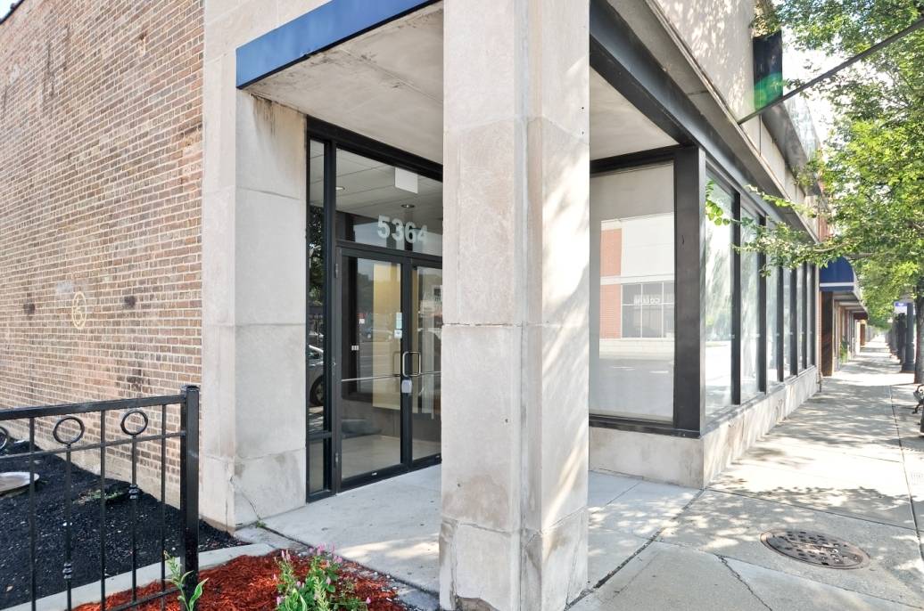 5364 W Devon AVE, Chicago, IL 60646