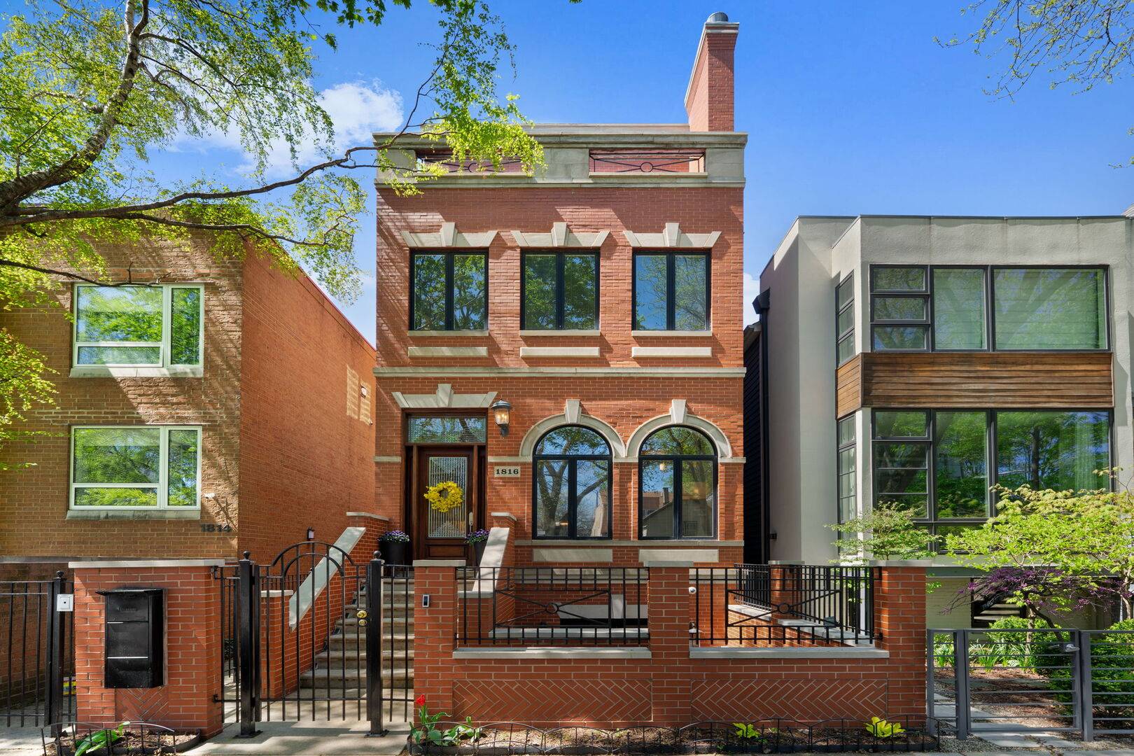 1816 N Hudson AVE, Chicago, IL 60614