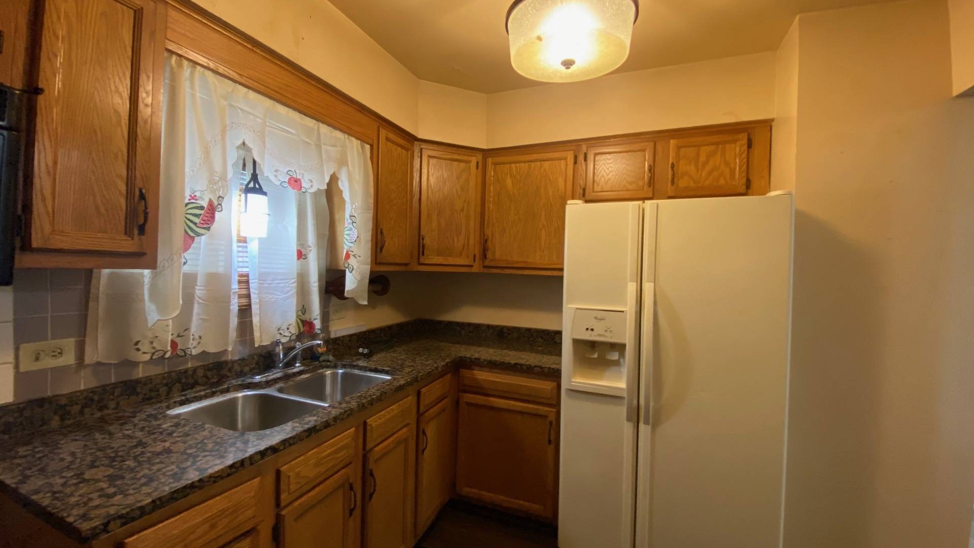 1040 W 104th ST, Chicago, IL 60643