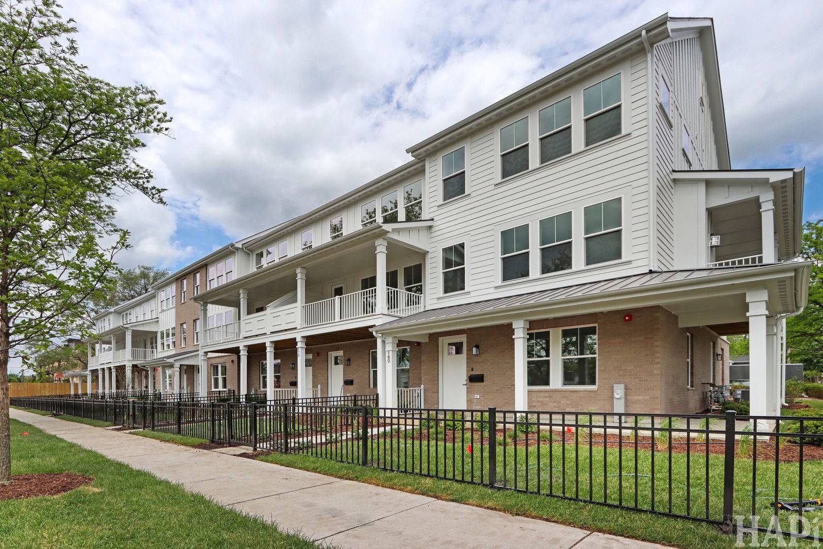 150 Washington ST #150, Barrington, IL 60010