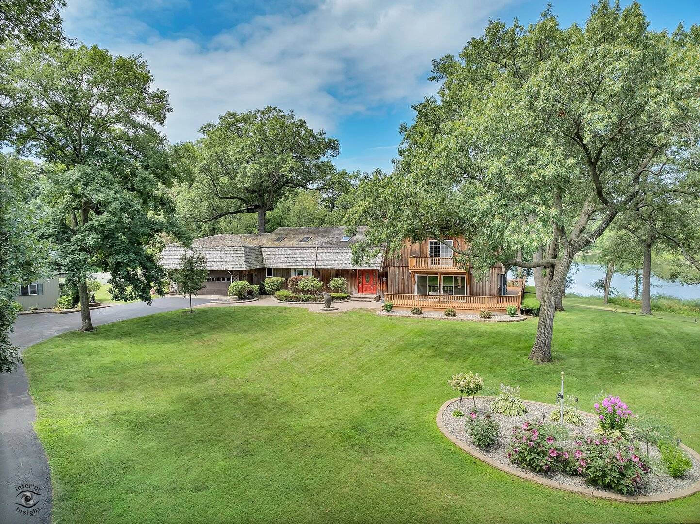 864 Ash DR, St. Anne, IL 60964