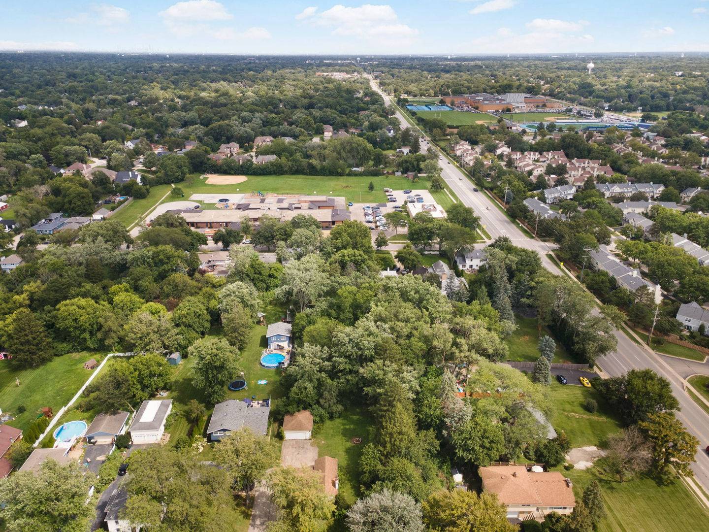 6295 Woodward AVE, Downers Grove, IL 60516