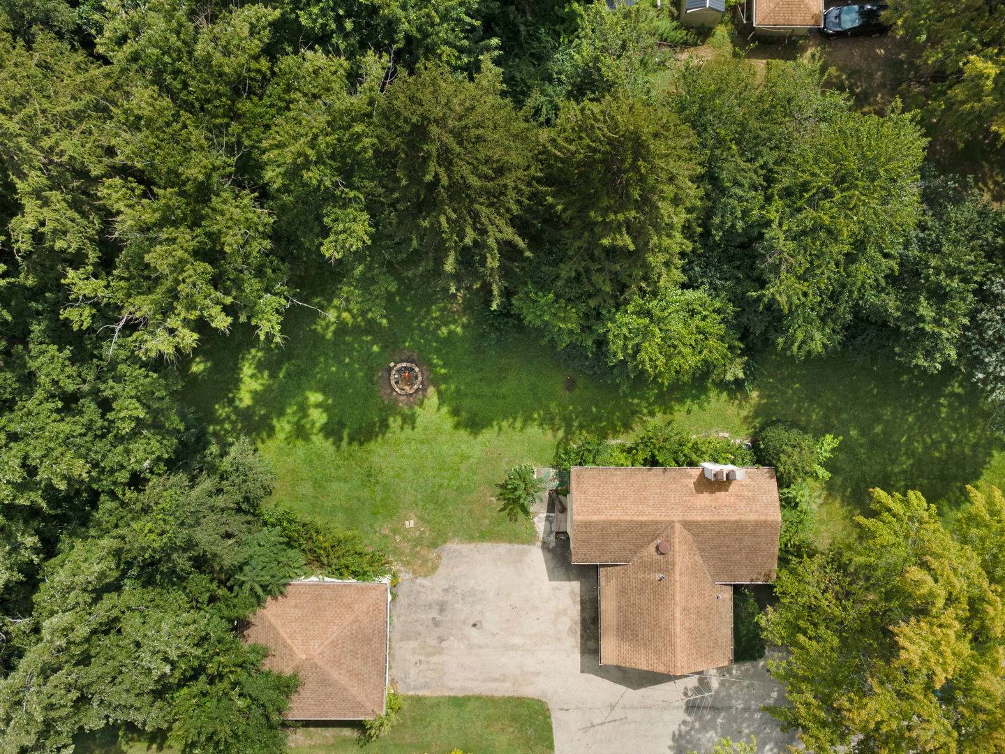 6295 Woodward AVE, Downers Grove, IL 60516