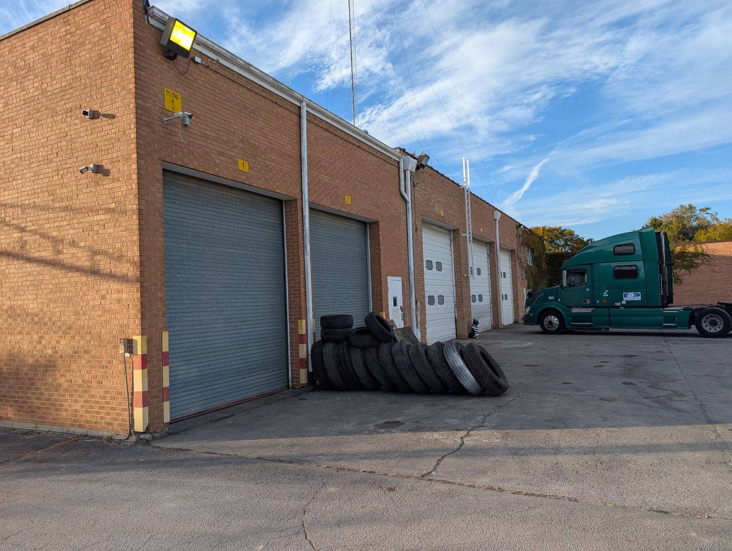 11633 S MAYFIELD AVE, Alsip, IL 60803
