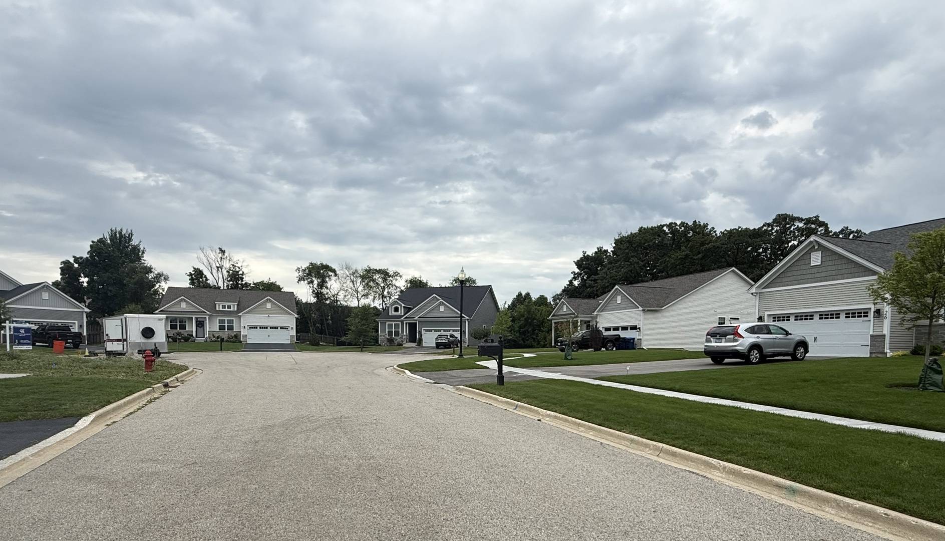 27 Lake Vista CT, Lake Villa, IL 60046