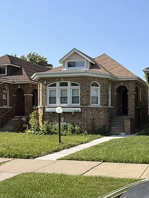 1048 W 92nd PL, Chicago, IL 60620