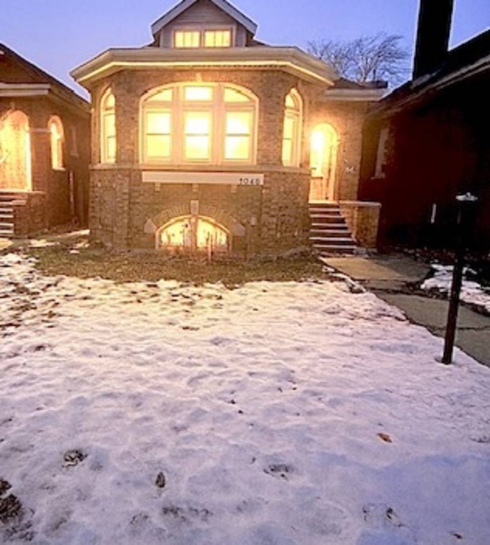 1048 W 92nd PL, Chicago, IL 60620