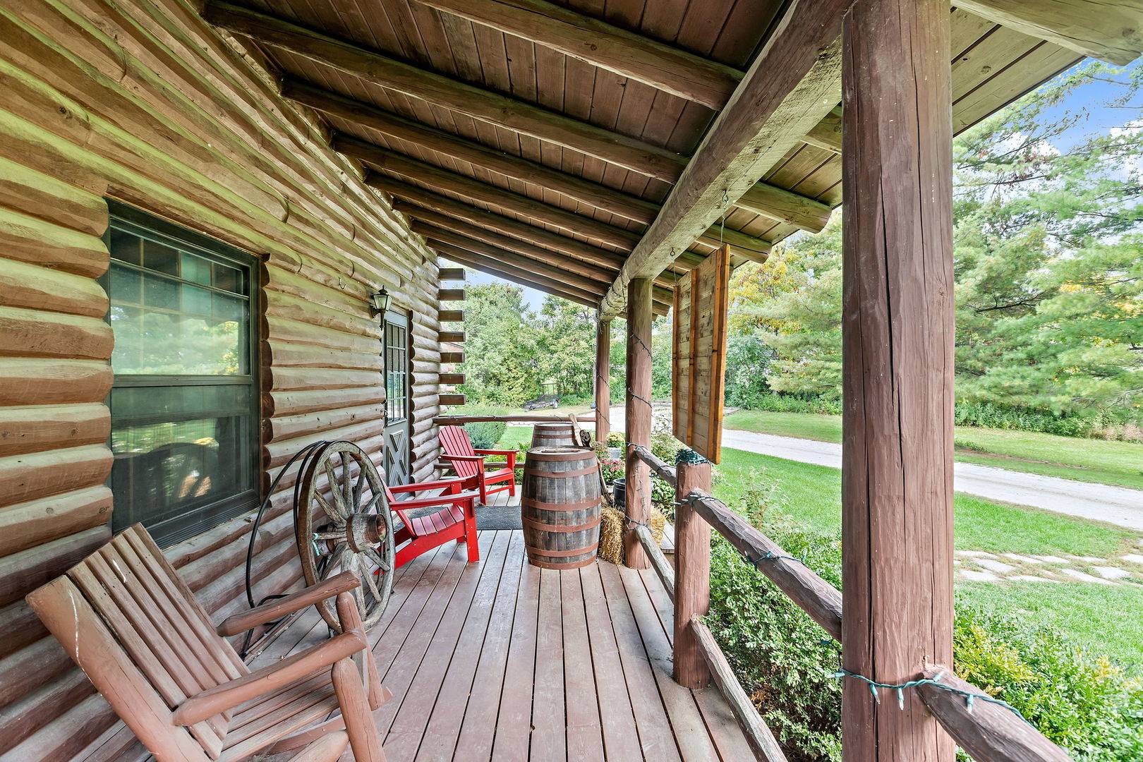 29650 N Garland RD, Wauconda, IL 60084
