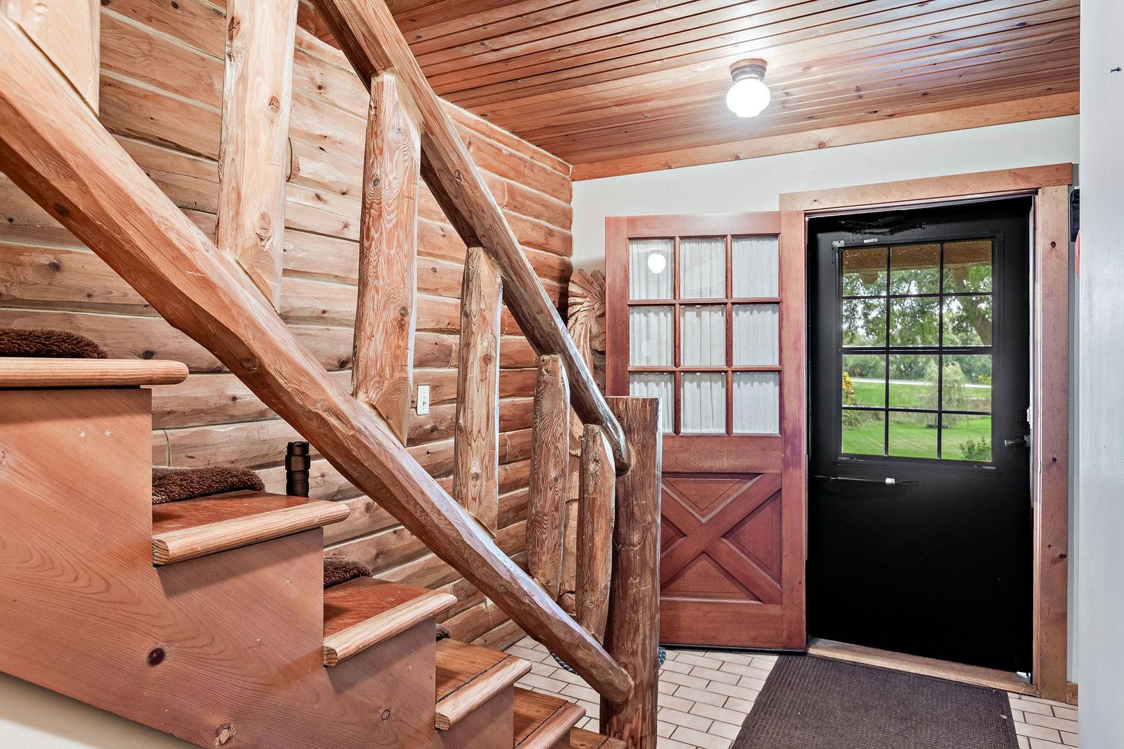 29650 N Garland RD, Wauconda, IL 60084