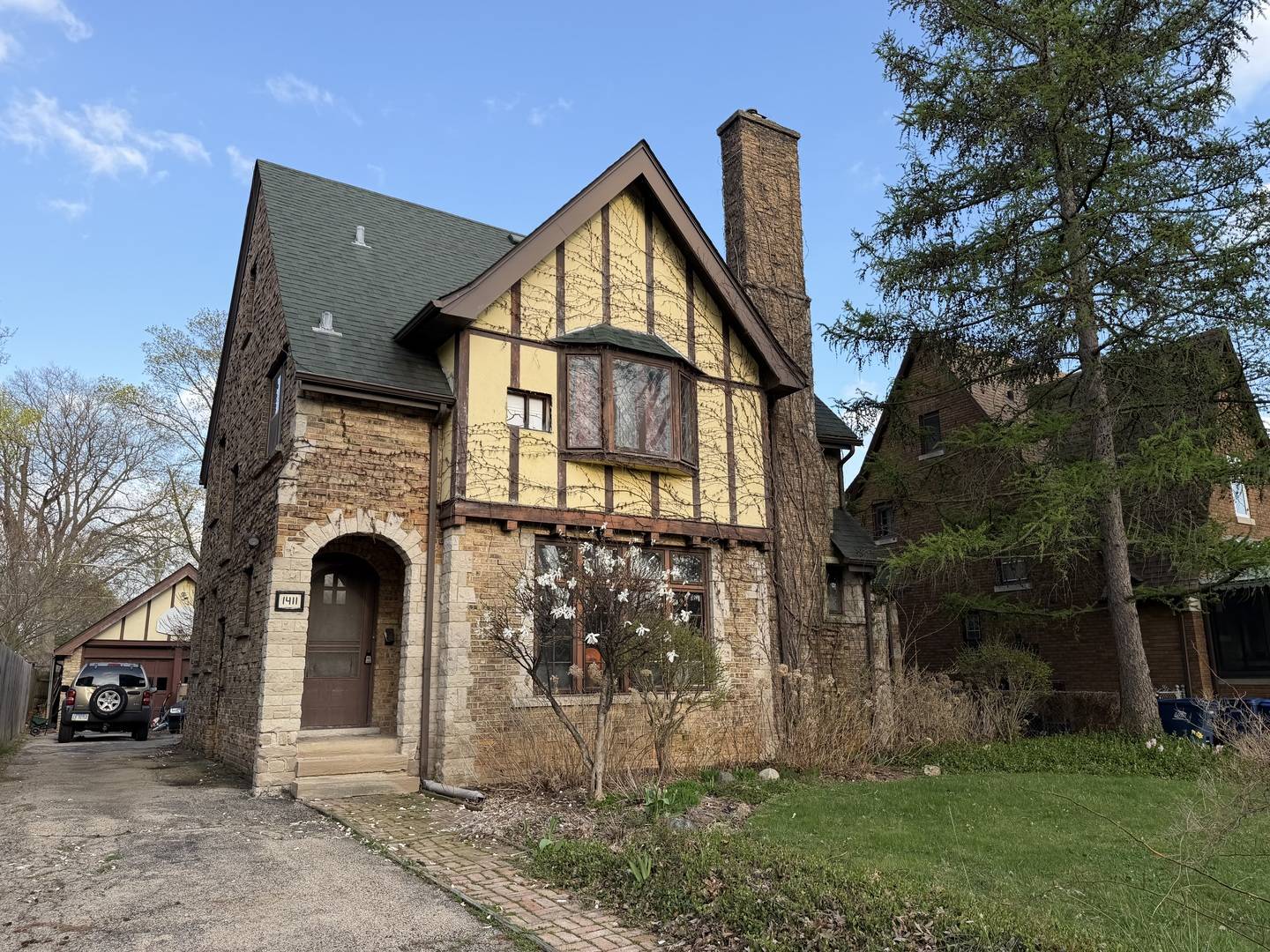 1411 N Jackson ST, Waukegan, IL 60085