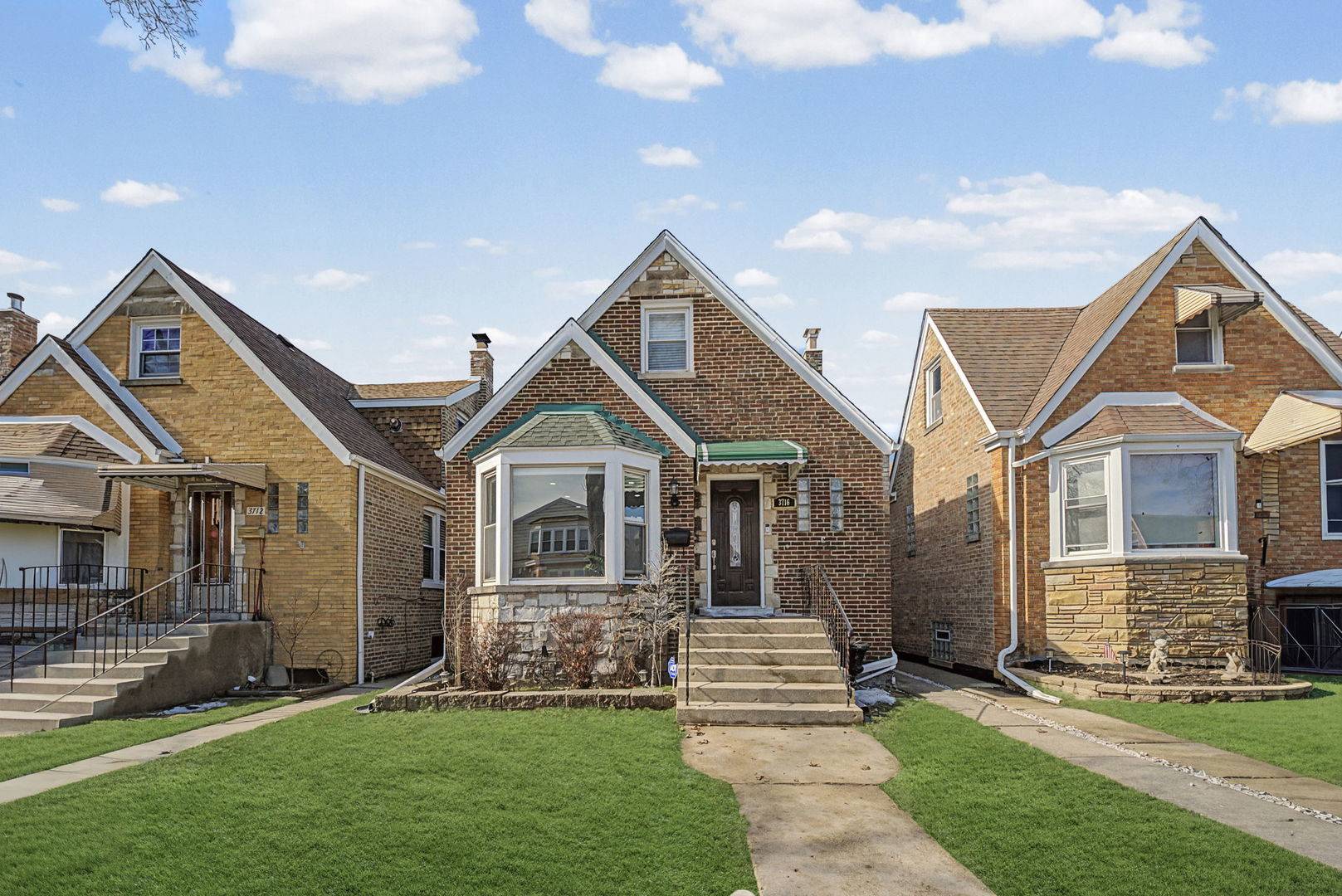3716 N Nottingham AVE, Chicago, IL 60634