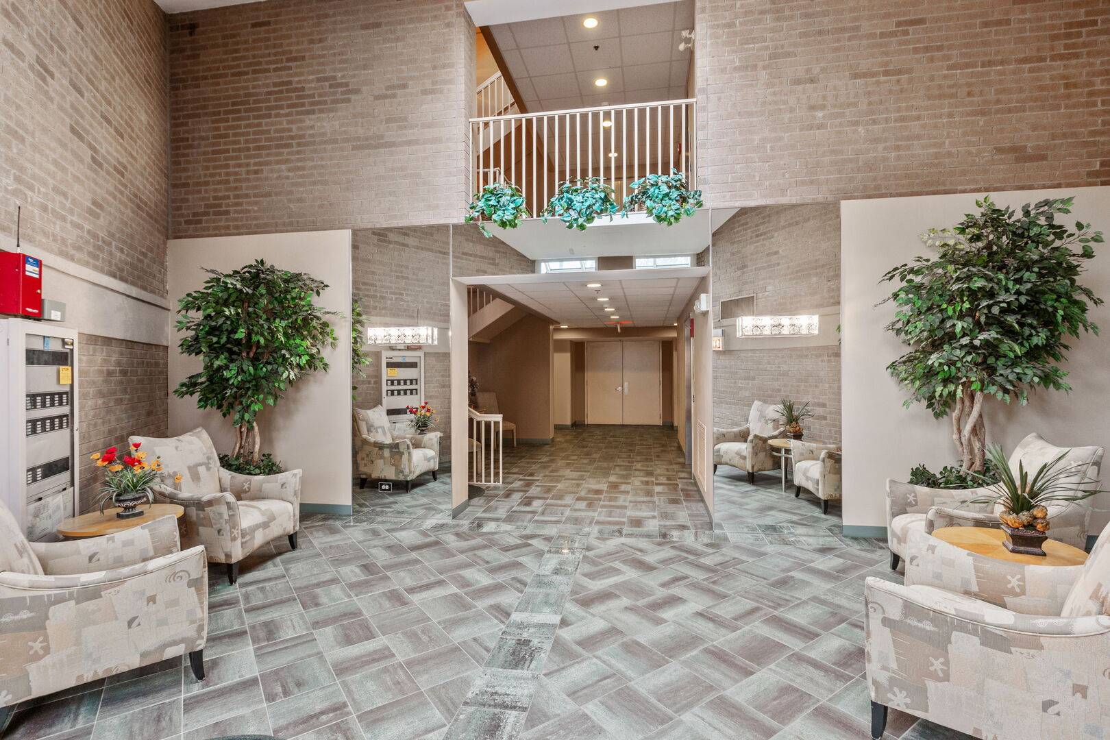 140 Manchester DR #408, Buffalo Grove, IL 60089
