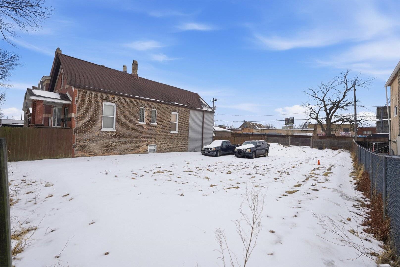 2838 S Troy ST, Chicago, IL 60623