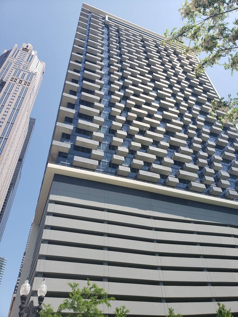 235 W Van Buren ST #4516, Chicago, IL 60607