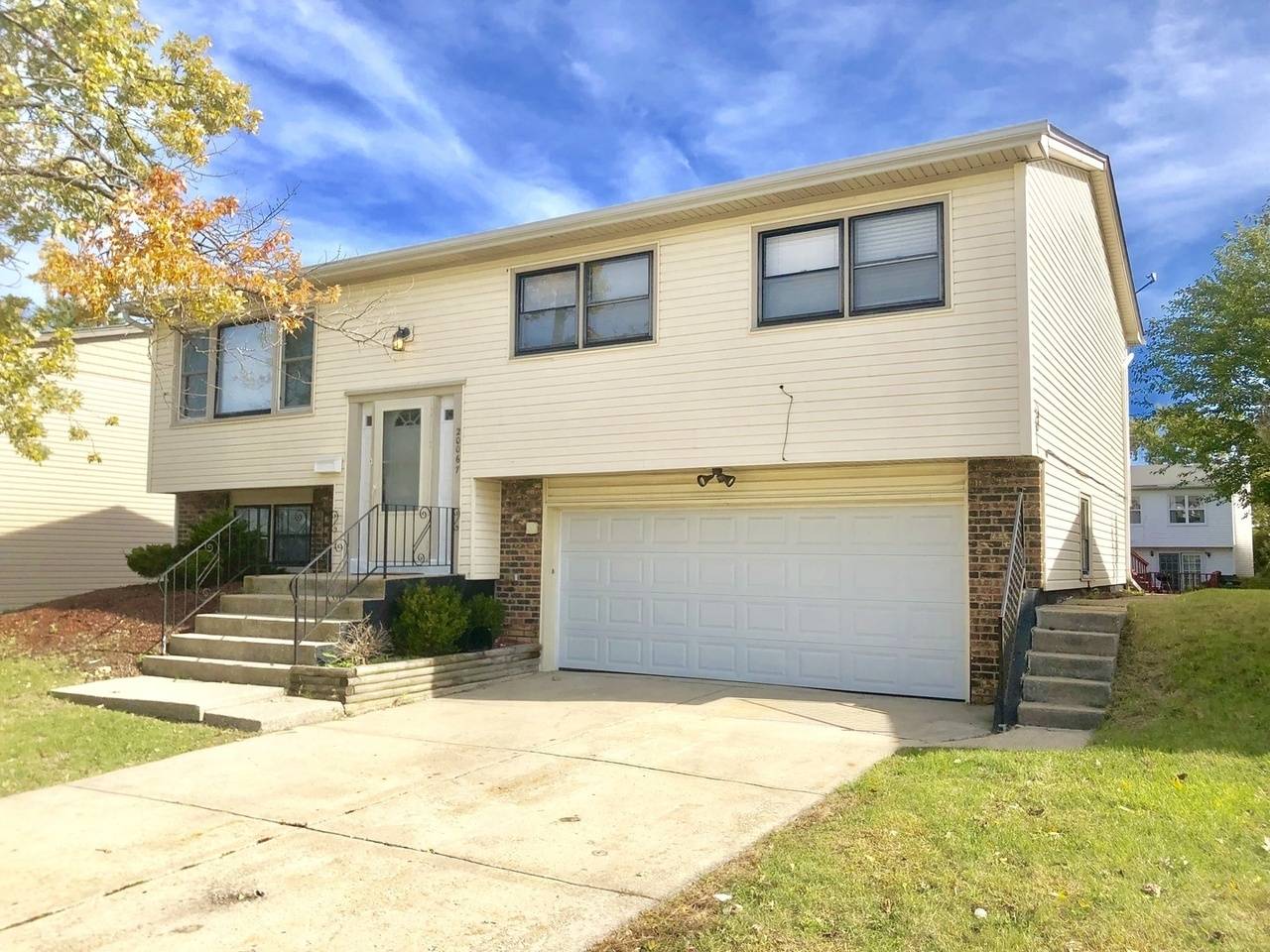20067 Monterey AVE, Lynwood, IL 60411