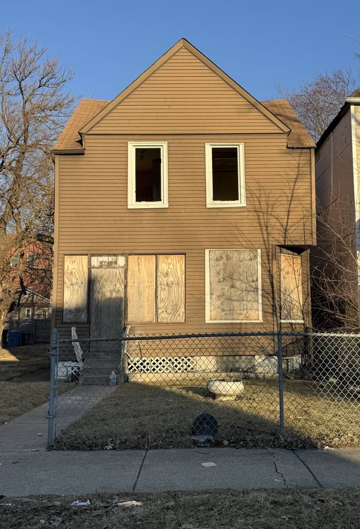 11931 S Wallace ST, Chicago, IL 60628