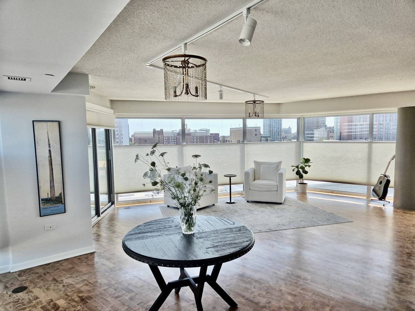 1720 Maple AVE #910, Evanston, IL 60201