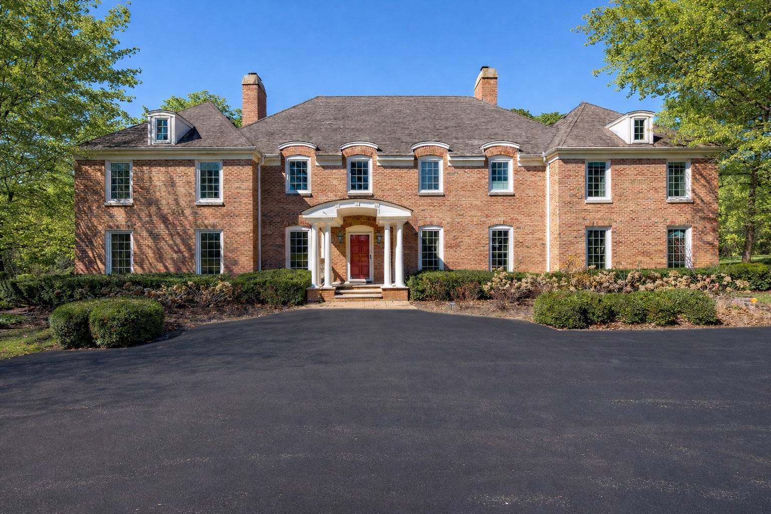 568 Plymouth DR, Inverness, IL 60067
