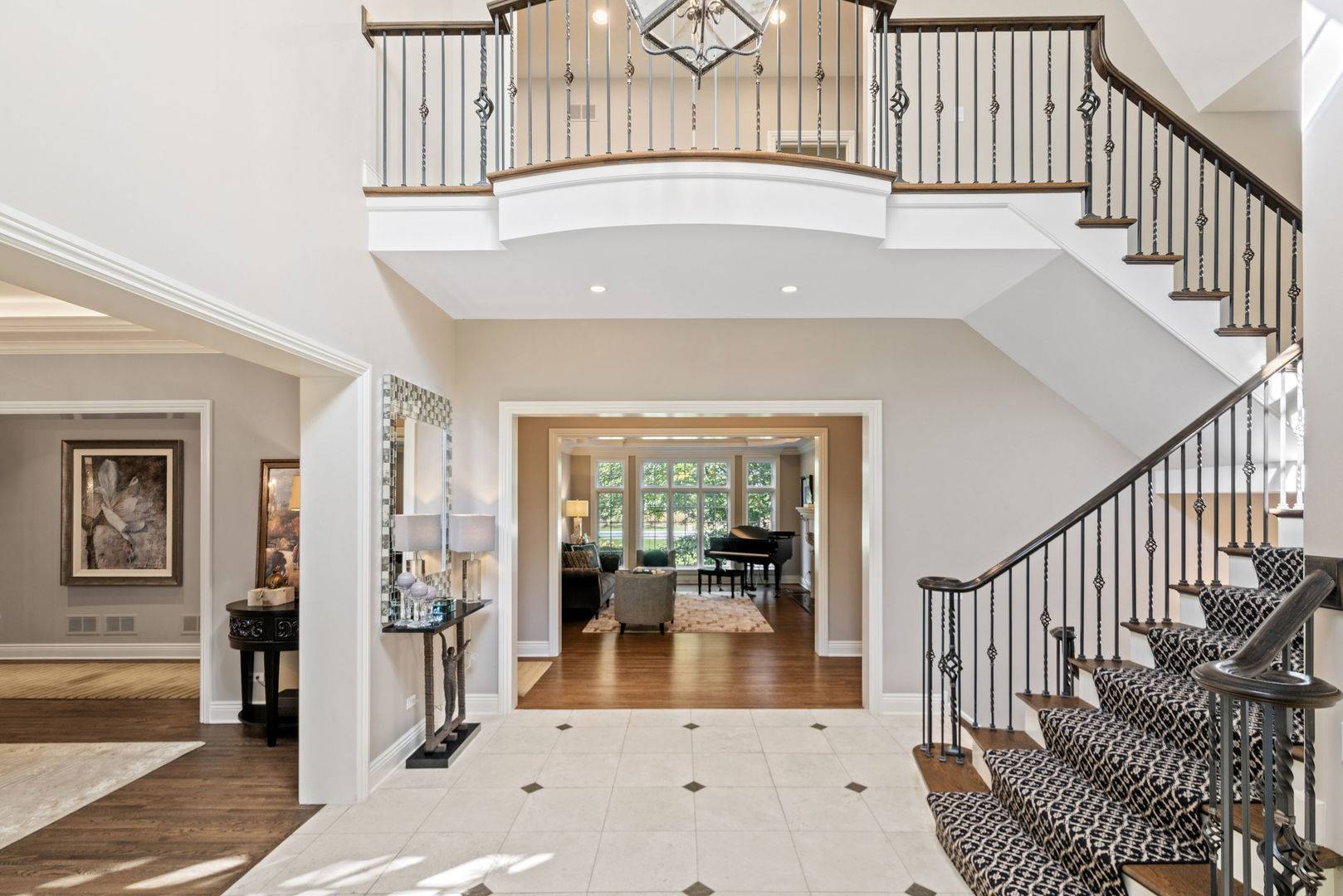 3102 White Oak LN, Oak Brook, IL 60523