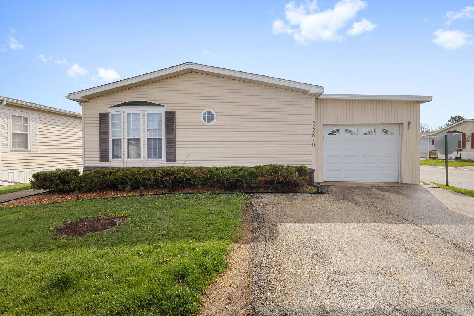 25819 Pinehurst DR #139, Monee, IL 60449