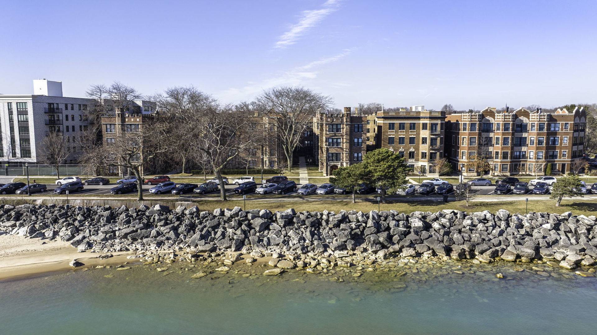 560 Sheridan SQ #2, Evanston, IL 60202