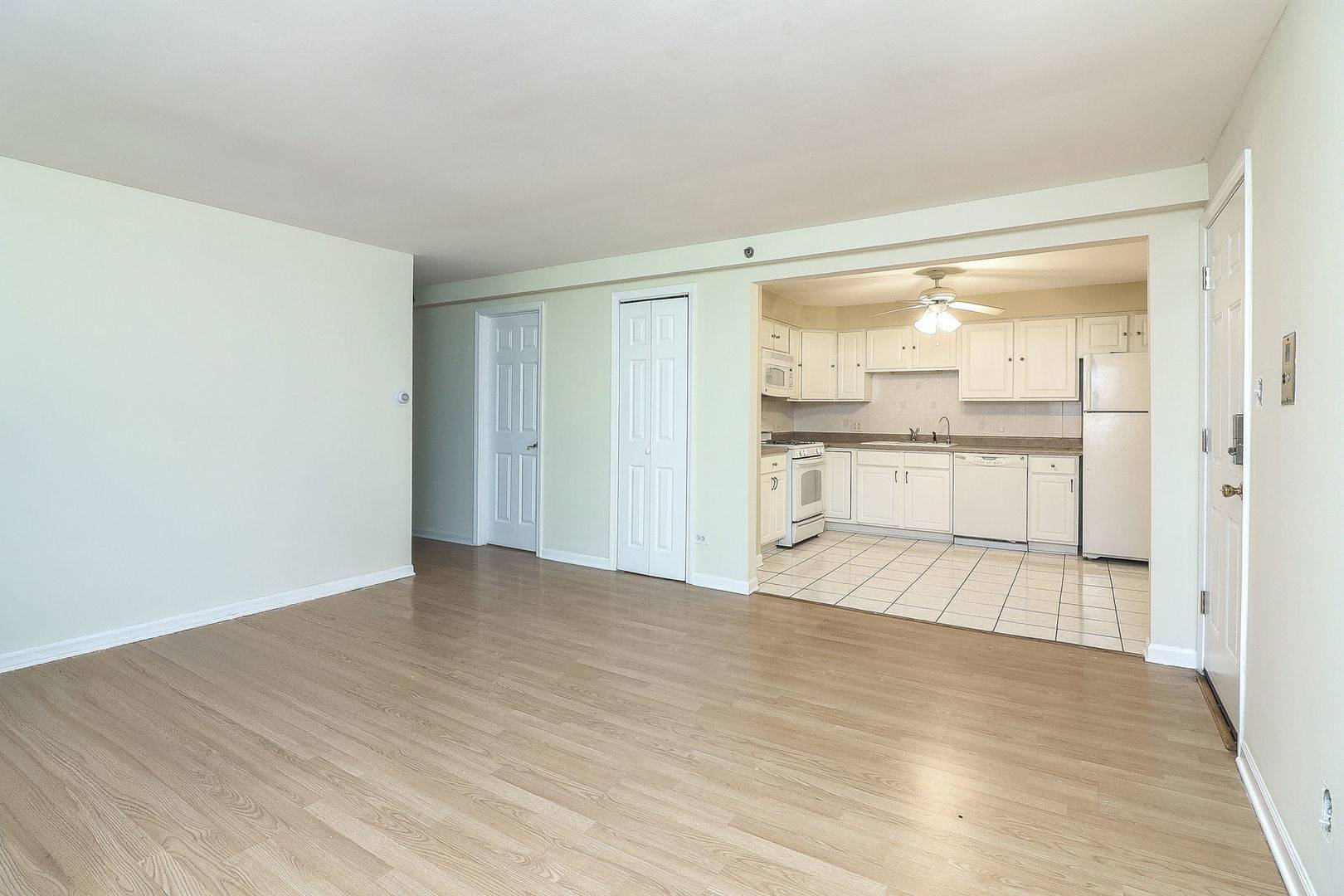 6708 W 107th ST #3C, Chicago Ridge, IL 60415